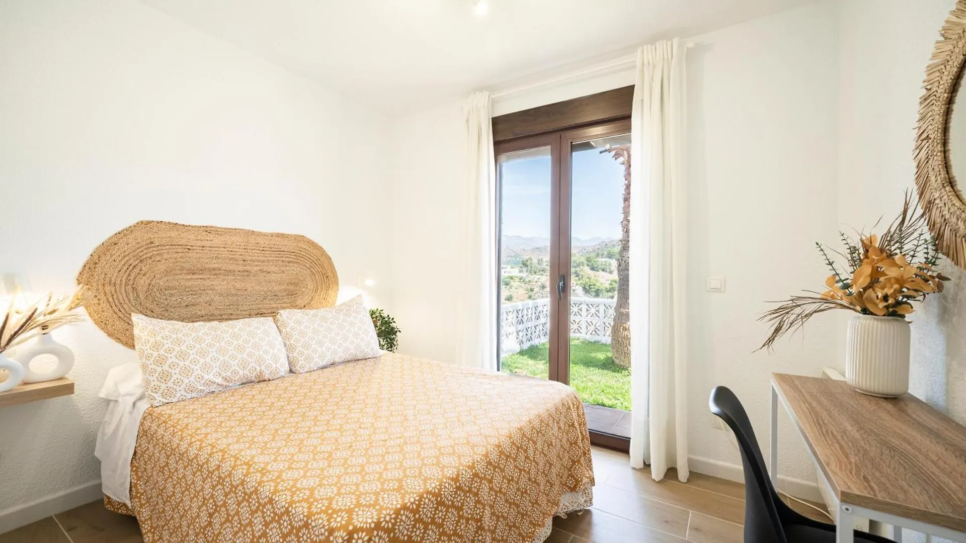 Apartment Lambda Beach House Piscina Y Parking Almunecar